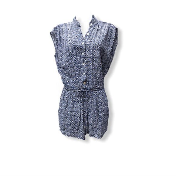 Max Studio Shorts Romper - Picture 10 of 10